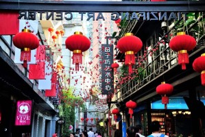 jinnianhui- 圣保利打造文化街区，足球主题餐厅成网红地标